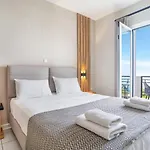 Sunset Premium 10 Apartment *